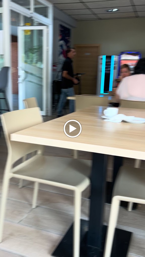 Unico sushi bar — Videos