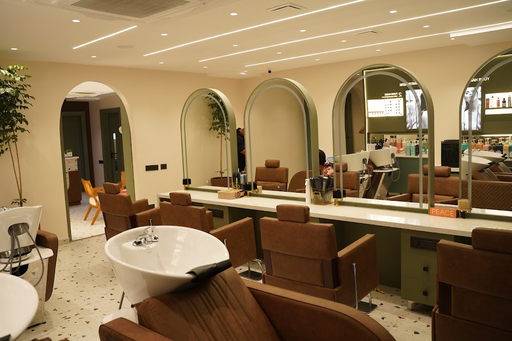 Bubbles Hair And Beauty Salon Gachibowli