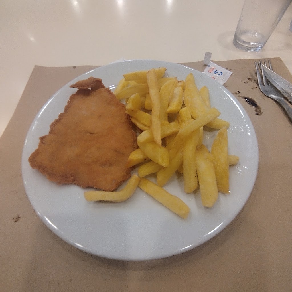 Restaurante Bar La Macana — Comida y bebida