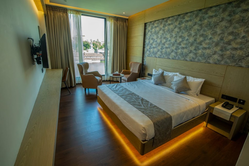 Mothimahal Residency