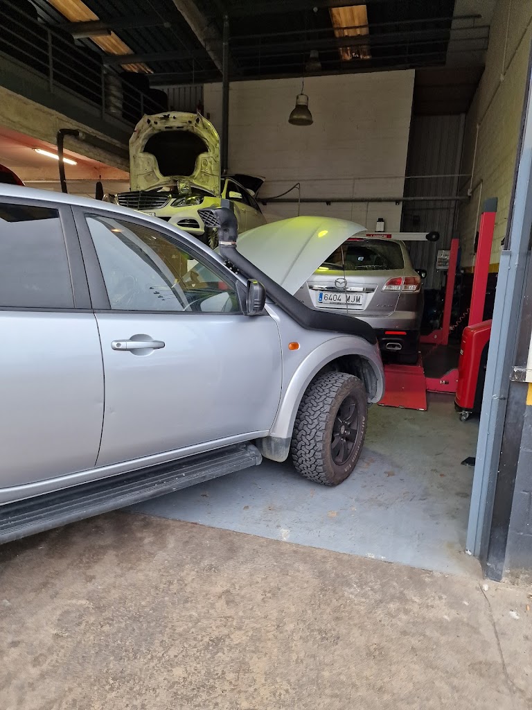 Taller Mecanico AUTOPRO Lloret — Taller