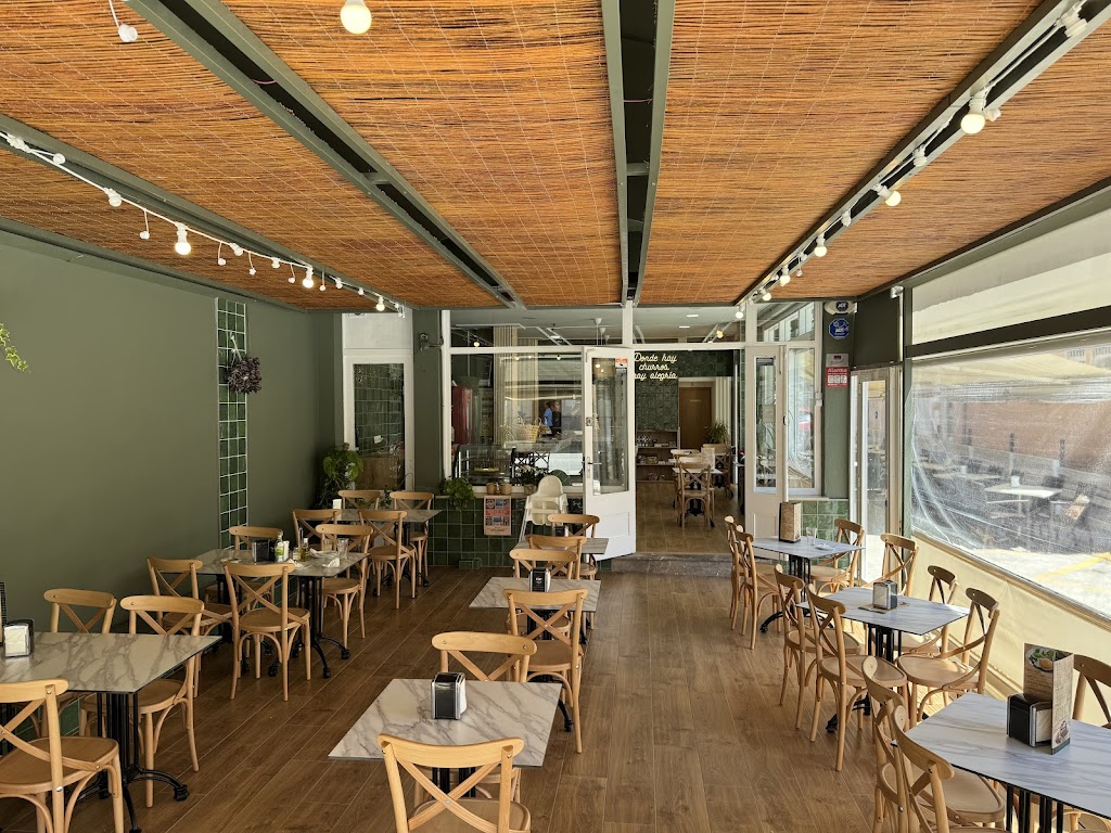 El Bar y Punto - Churreria Alcudia