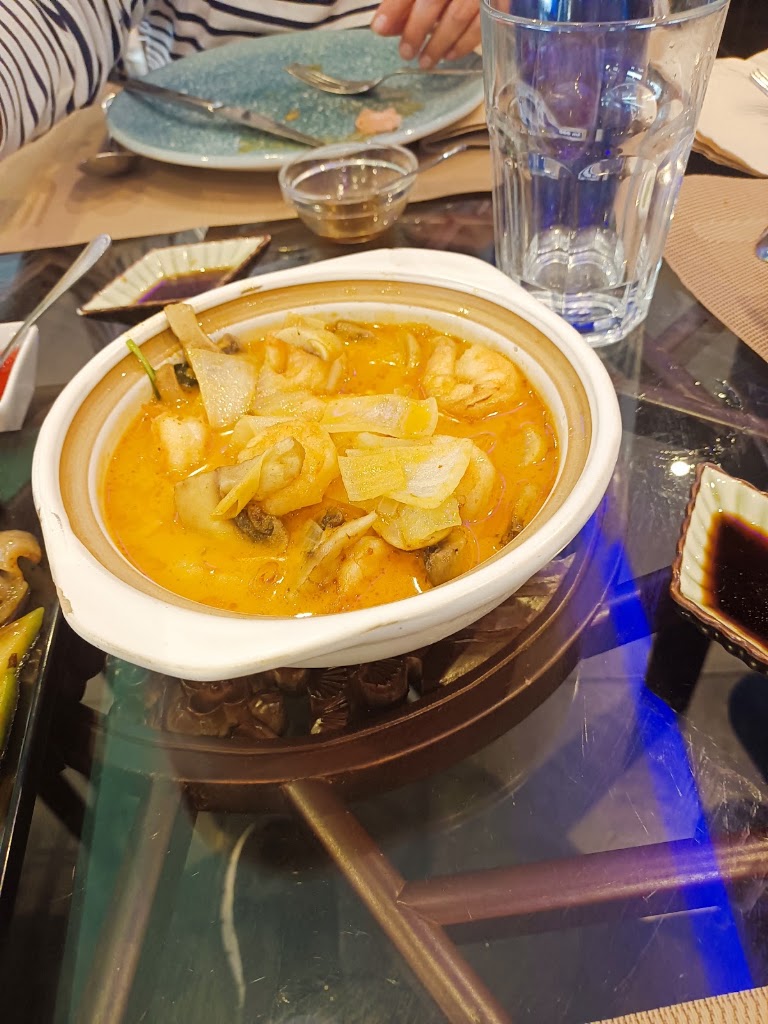 Restaurante Hong Pekin — Comida y bebida