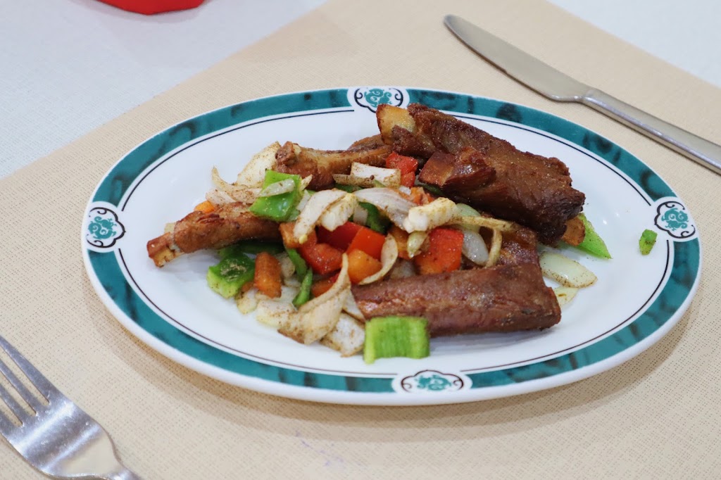 Restaurante Chino La Villa — Comida y bebida