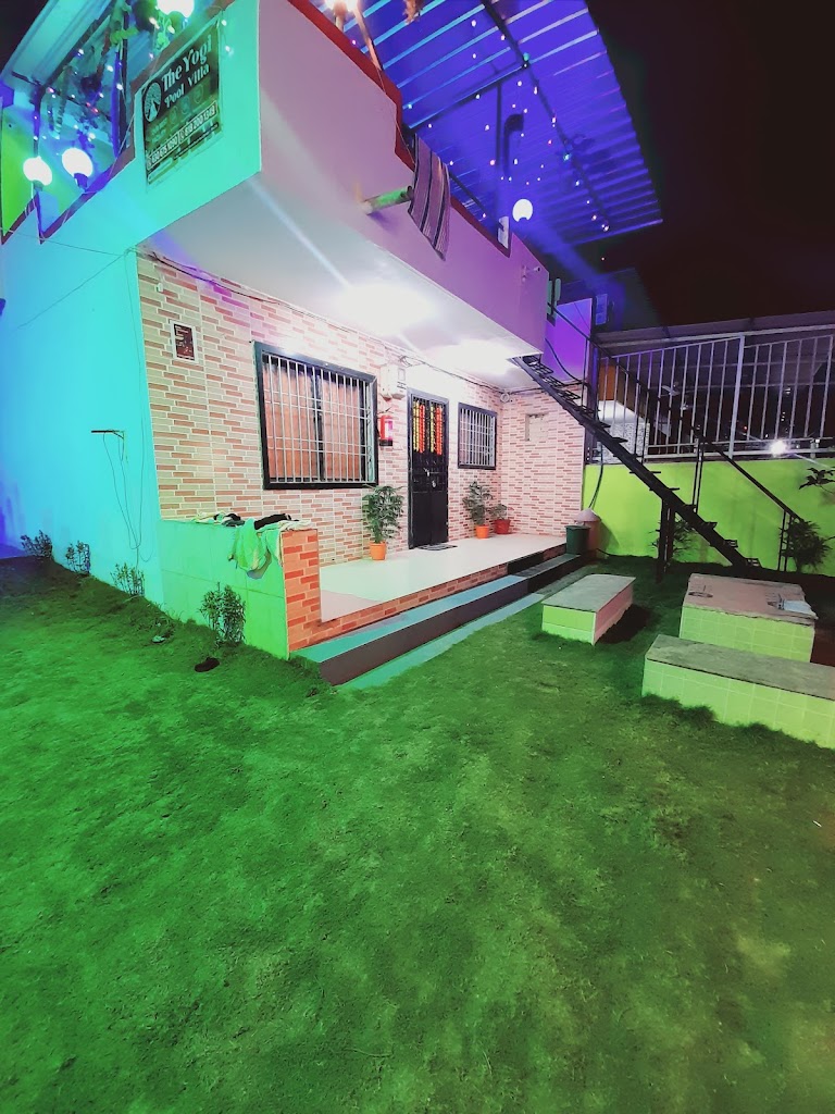 Hotel Aakash In Daman