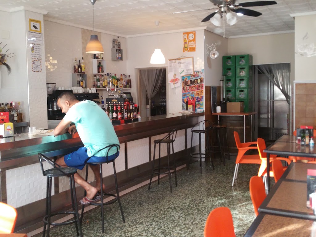 Bar Brasa Del Oso — Ambiente