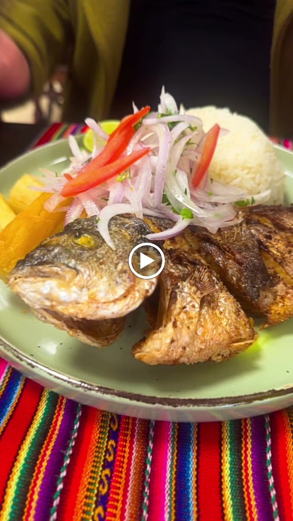 Restaurante Perricholi — Videos