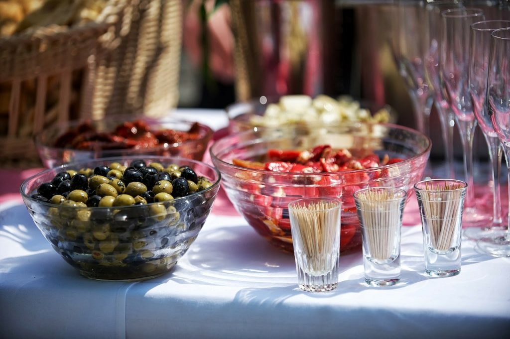 Restaurante El Porche — Comida y bebida