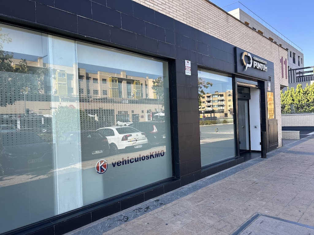 Vehiculos Km0 S.L. — Exterior