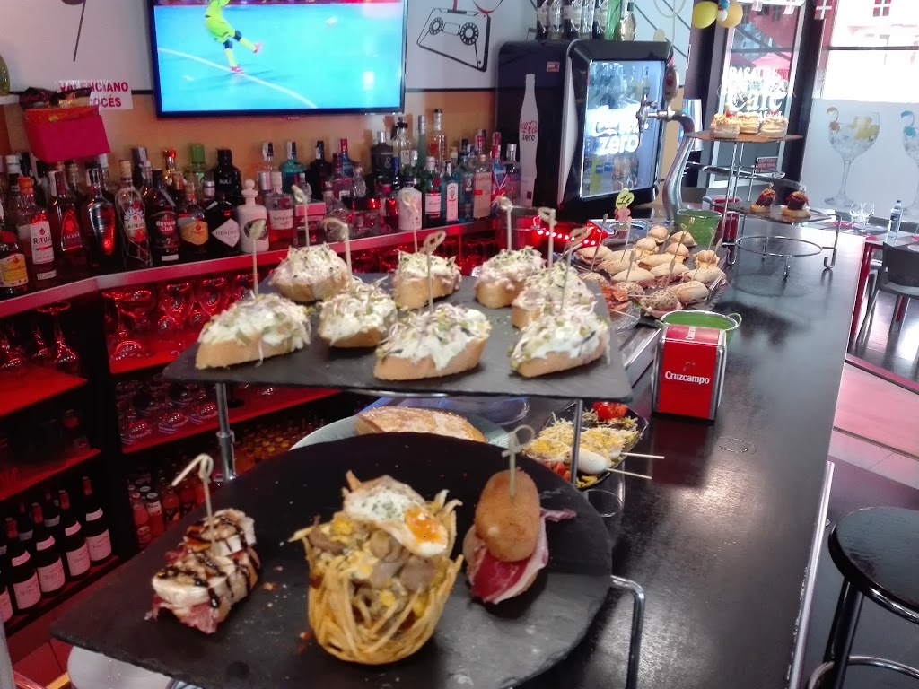 Basauriko cafe de Basauri — Comida y bebida