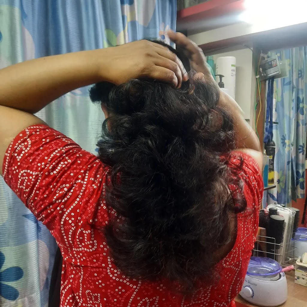 Shrungar Beauty Parlour