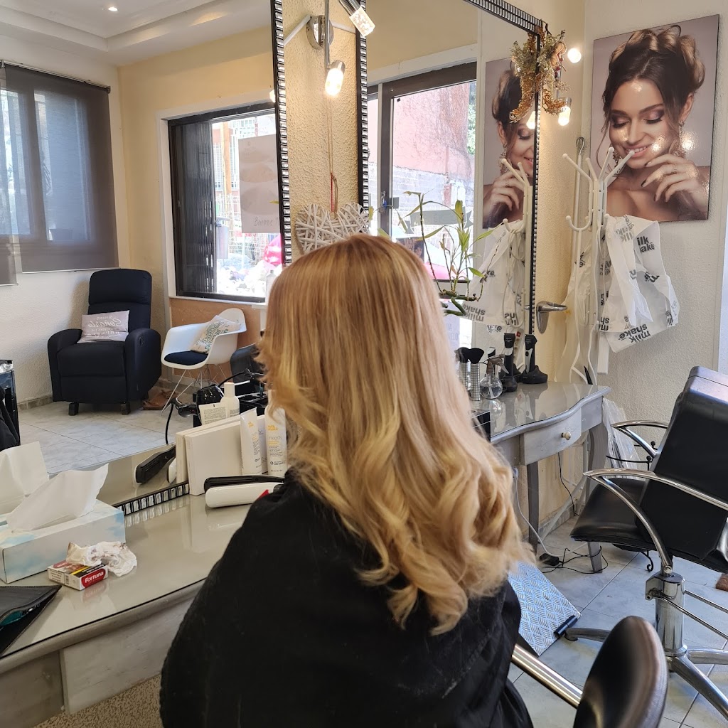 Natura Stylo Peluqueria Estetica