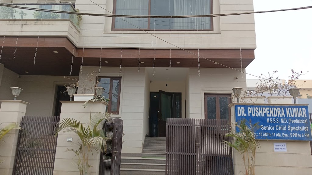 Dr. Navjeevan Super Speciality Centre Dr Pushpendra Kumar Dr Swechcha Bansal Dr Arpit Bansal Moradabad