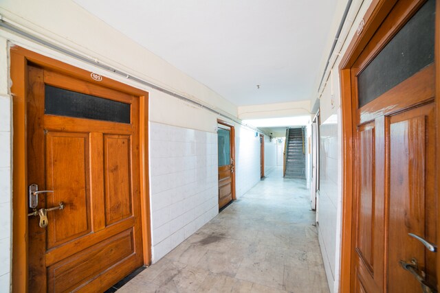 Hotel O Sree Radha Lodge Near Snow World