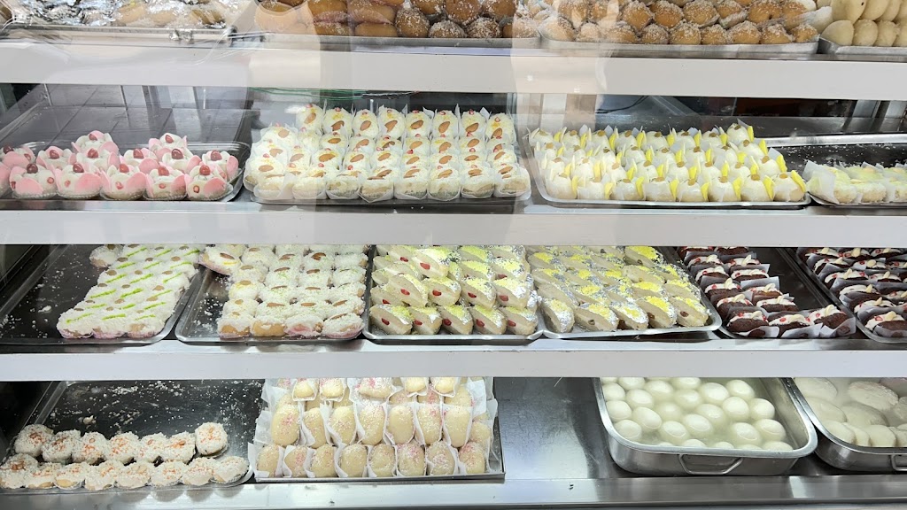 Madhuwan Misthan And Namkeen Bhandar