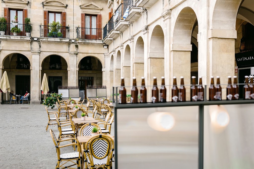 Cafe Plaza Gasteiz — Ambiente