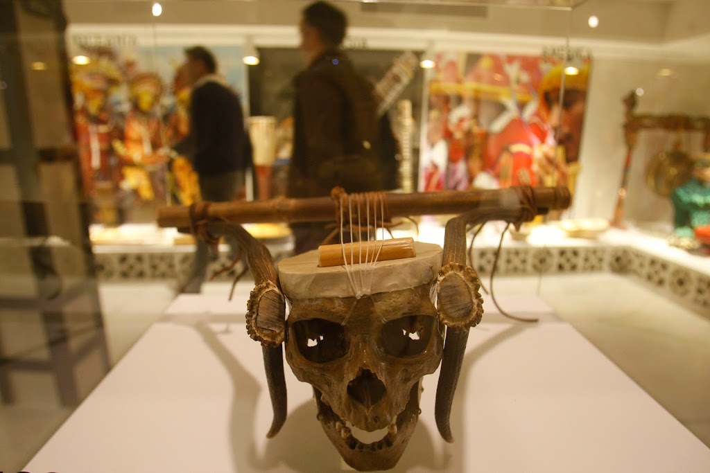 Museo de Musica Etnica de Busot - Coleccion Carlos Blanco Fadol