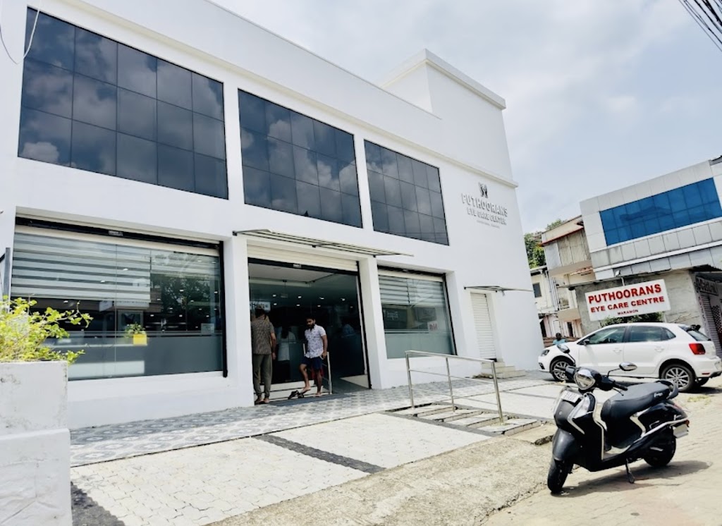 Puthoorans Eye Clinic And Opticals