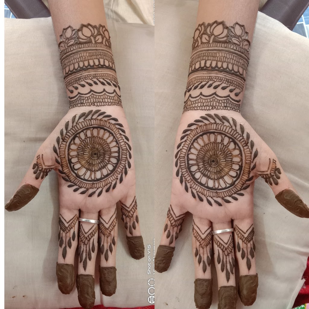 Aliya Beauty Parlour And Training Center