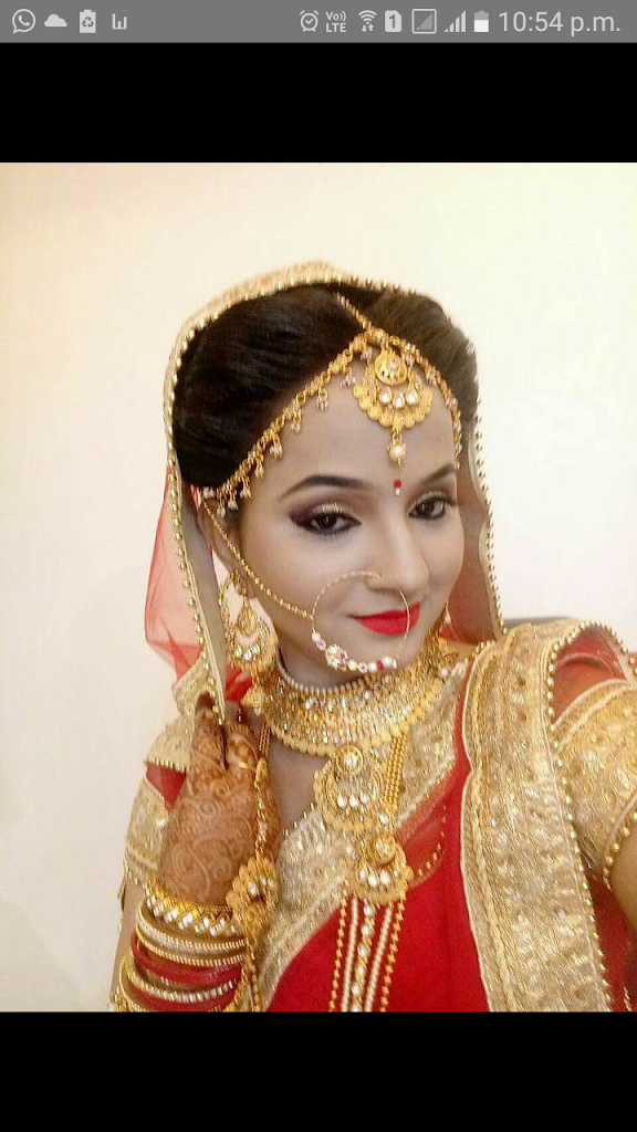 Keshari Beauty Parlor