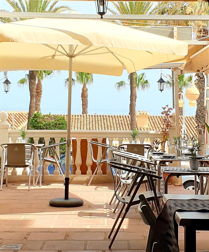 Restaurante La Costa Playa — Ambiente