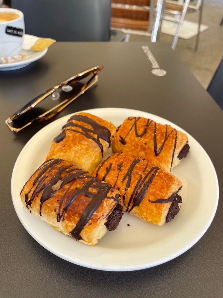 Castelao Cafe — Cafe