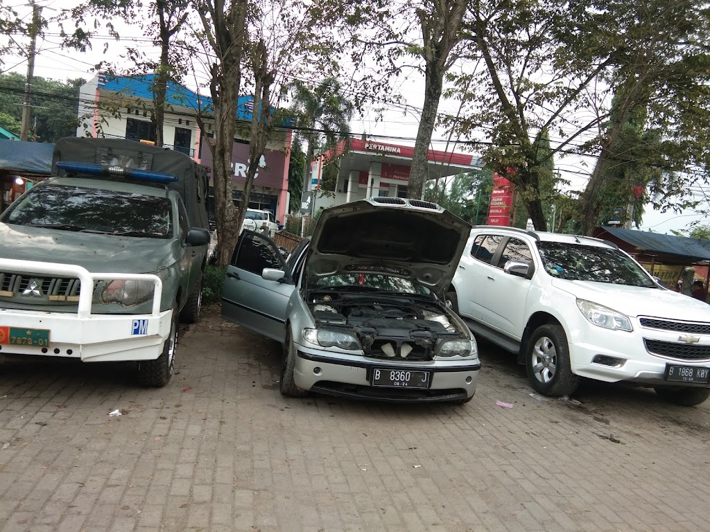 bengkel mobil umum sam motor