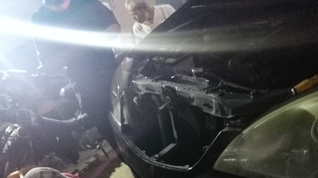 Bengkel Body Repair "AK"