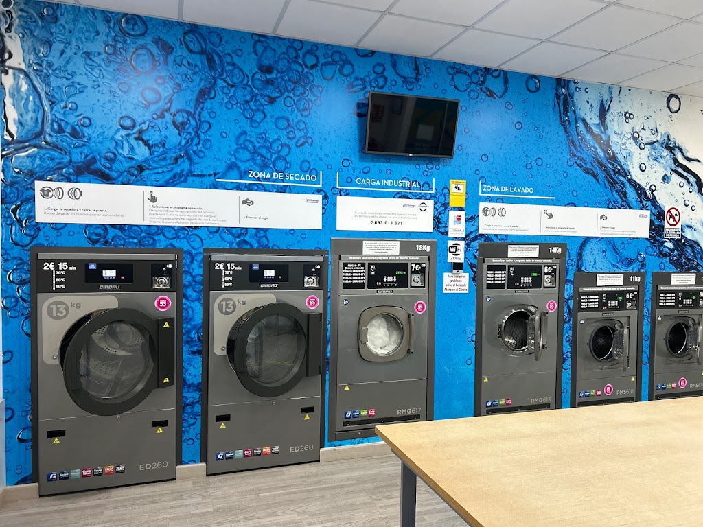 Yotelavo Lavanderia / Tintoreria / autoservicio
