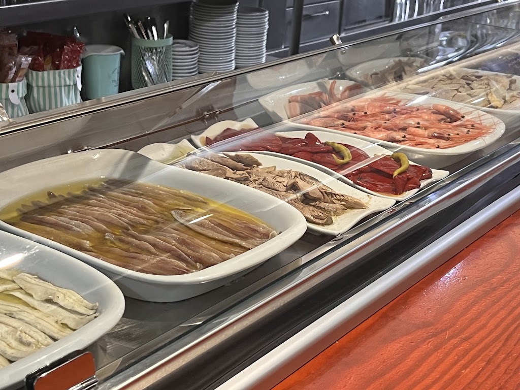 La Barra de Luz — Comida y bebida