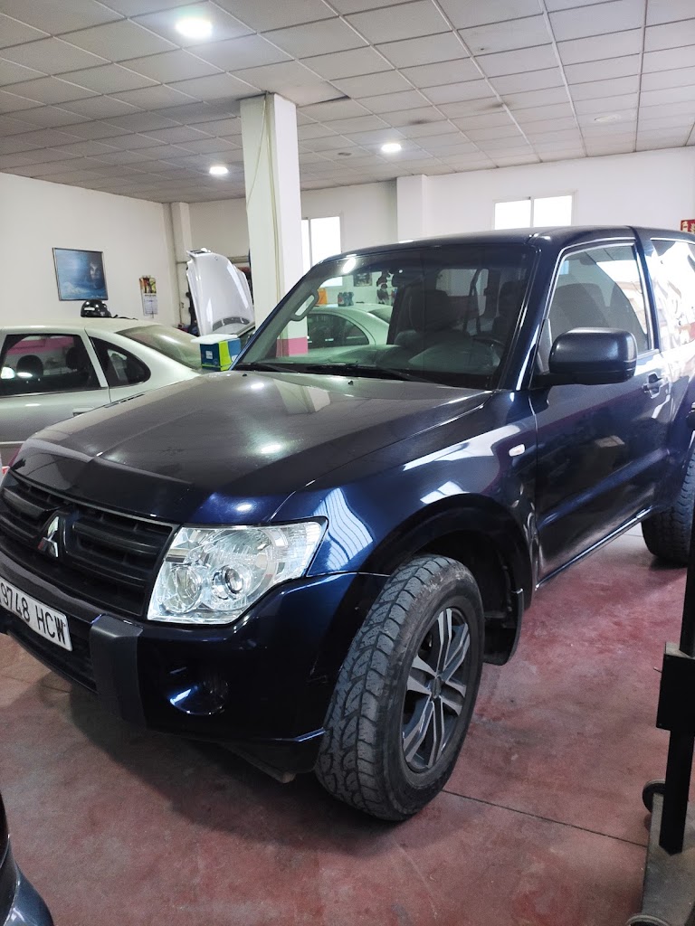 Taller del automovil Antonio Ordonez — Del propietario