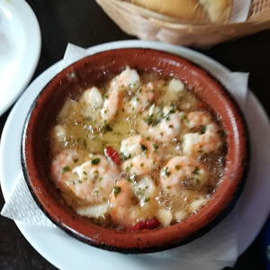 Bar Restaurante Guayadeque — Comida y bebida