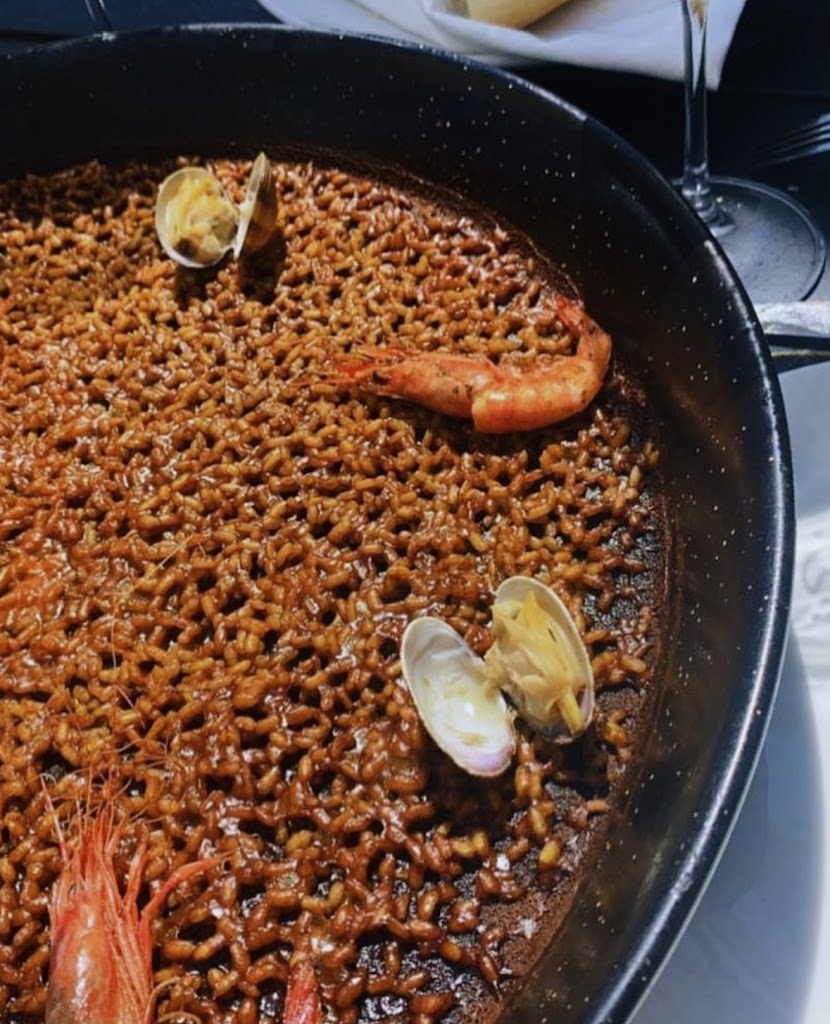 MALA MADRE RESTAURANTE — Paella