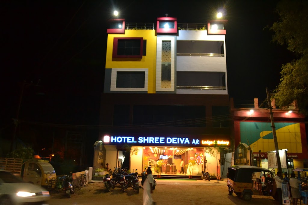 Hotel Shree Deiva
