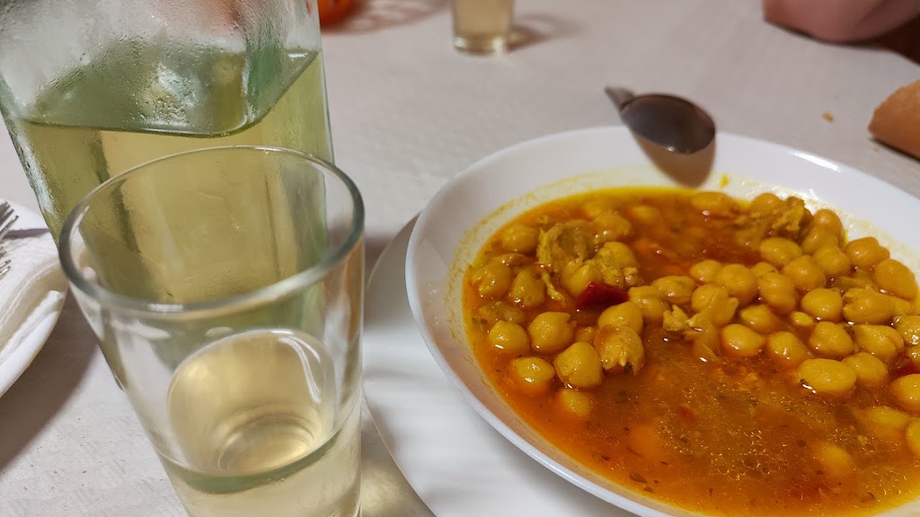 Bodegon los Andes Casa Silvia y Susana — Comida y bebida