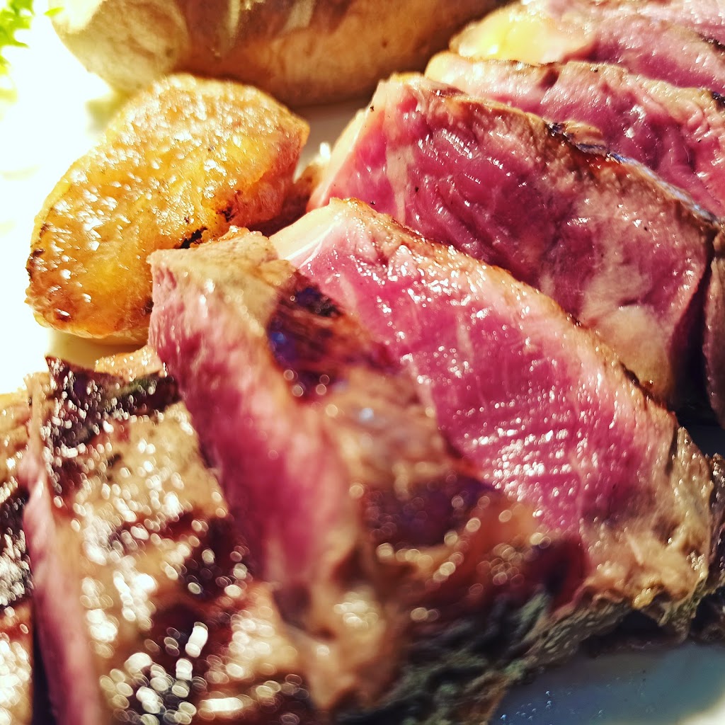 Restaurant Can Cervera Rosas — Comida y bebida