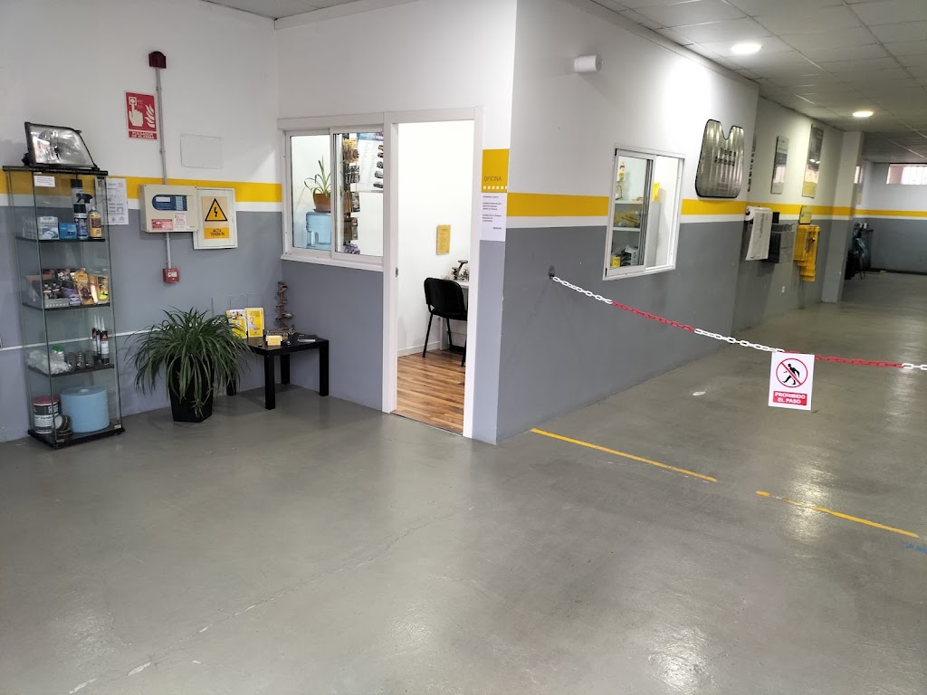 CRISTALBOX San Martin de la vega. — Interior