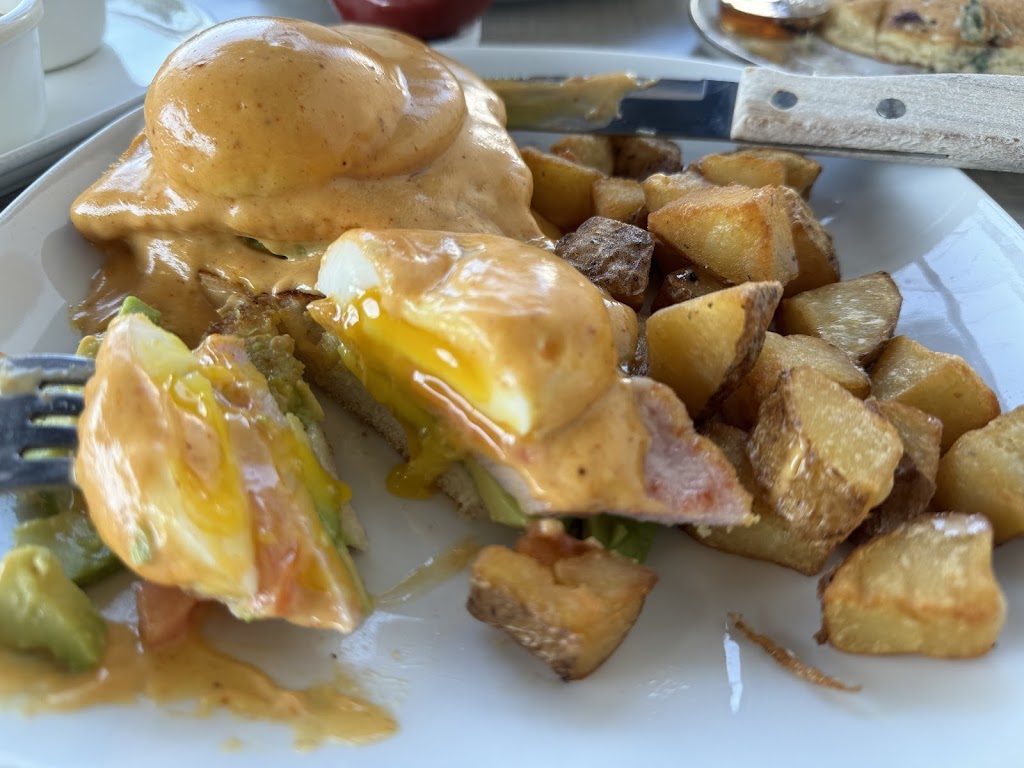 Eggs Benedict