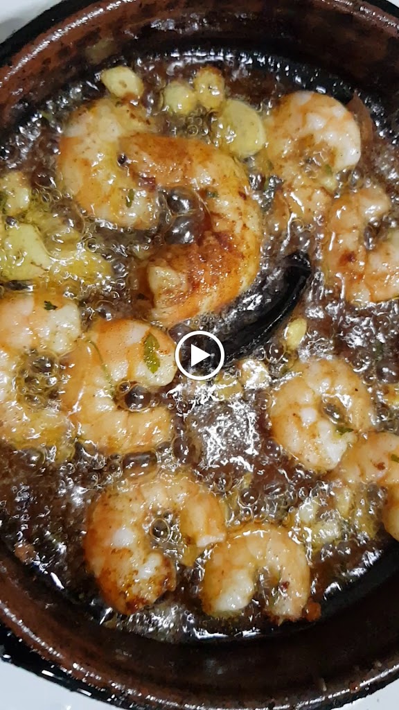 Bar La Taberna — Comida y bebida