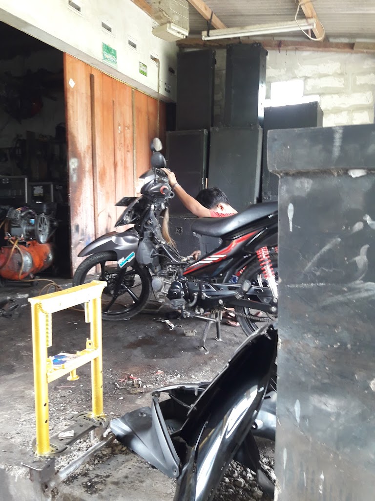Bengkel Motor Asep Lohor