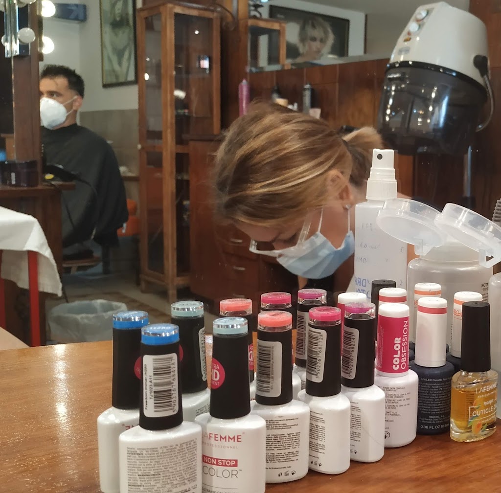 Maria Martin peluqueria y estetica — Peinado