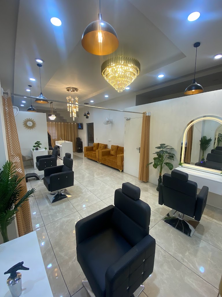 Aasif Unisex Salon Ansal