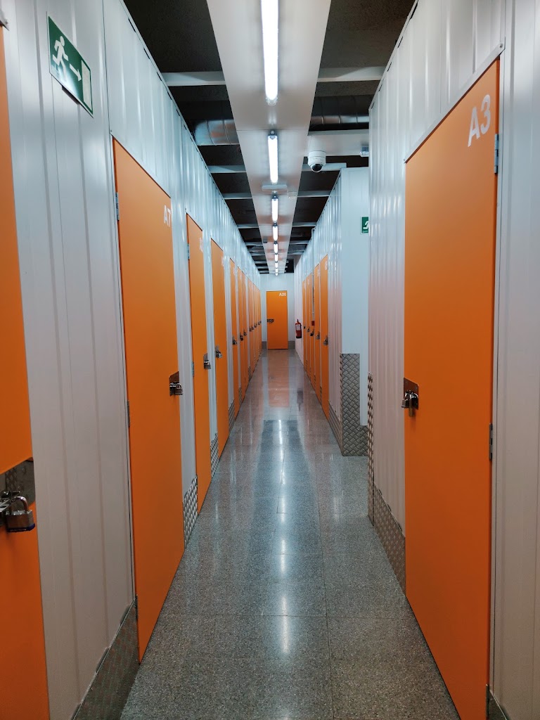 Trasteros TuBoX Esplugues L'Hospitalet