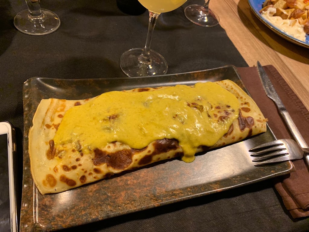 Caralmar Restaurant — Comida y bebida