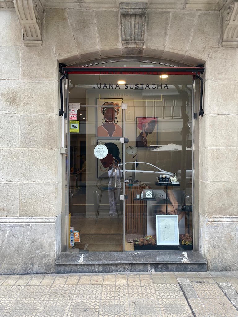 Juana Sustacha. Instituto de belleza. — Exterior