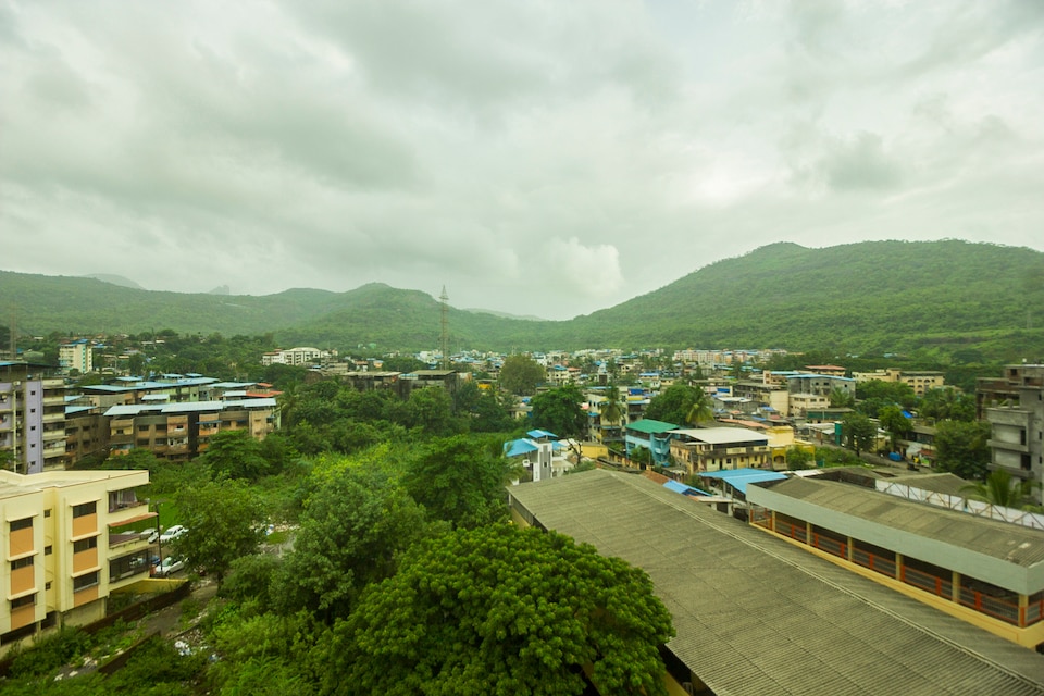 Oyo Hotel Samrat Palace