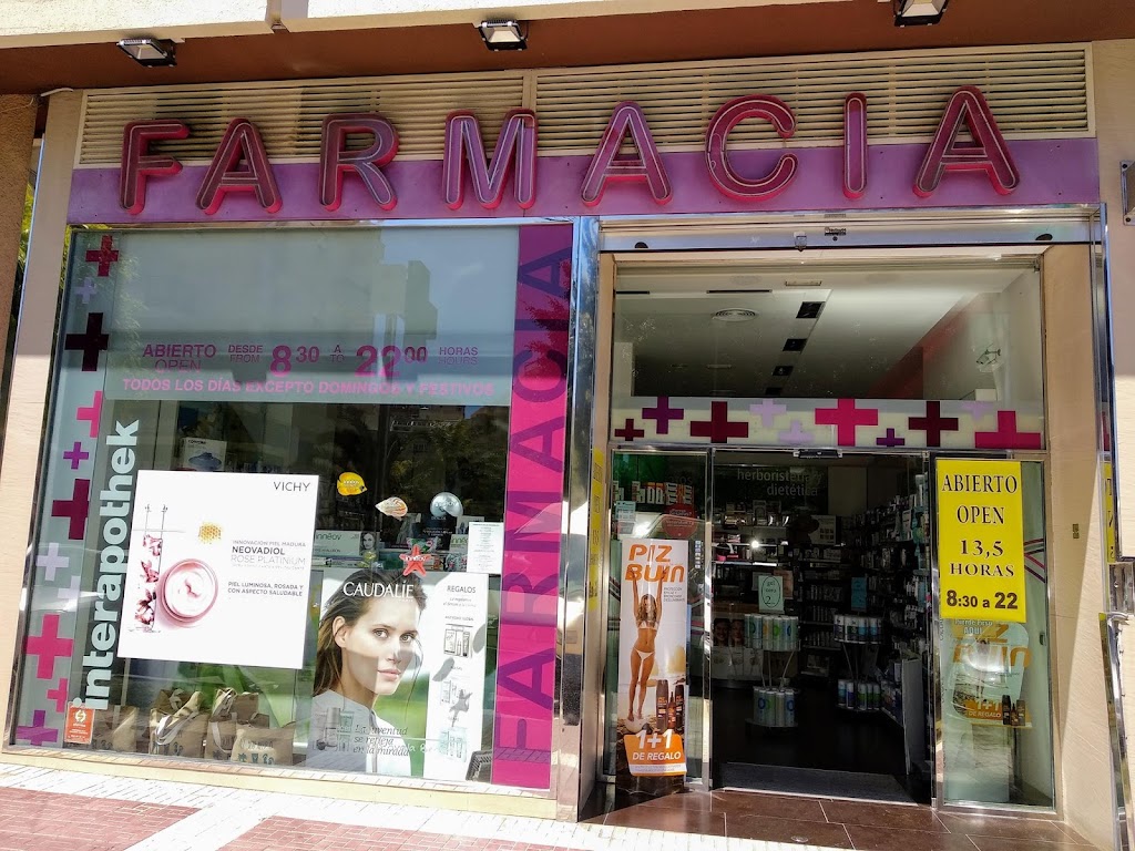 Farmacia Los Palacios. Maria Angeles Ayala Bernabe