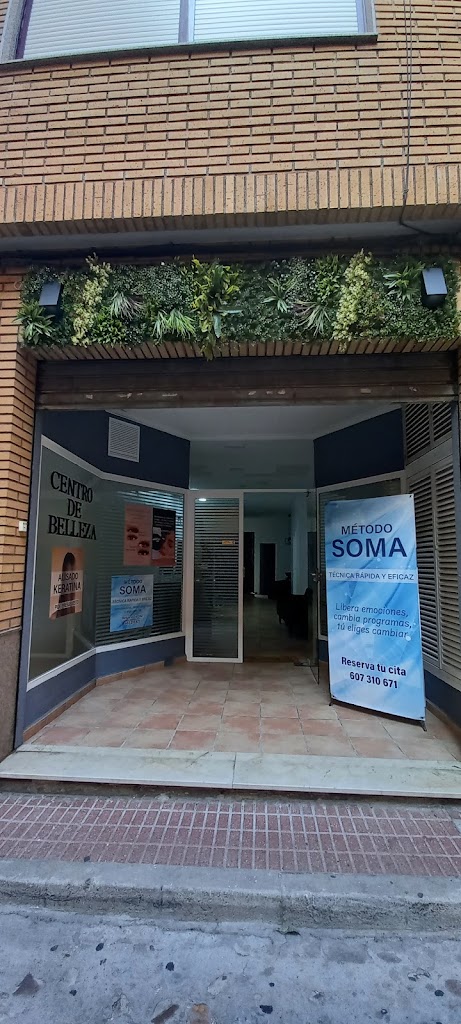 Centro de belleza Damaris Montalva ESTILISTAS — Exterior