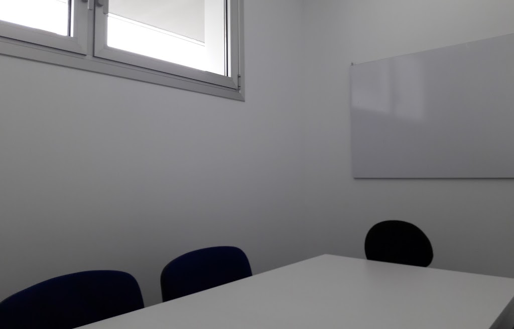 Centro de estudios Sarriguren — Del propietario