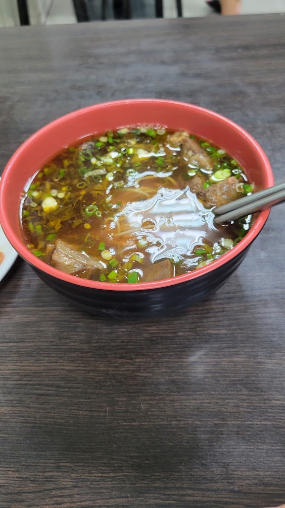 鍋貼水餃牛肉麵 的照片